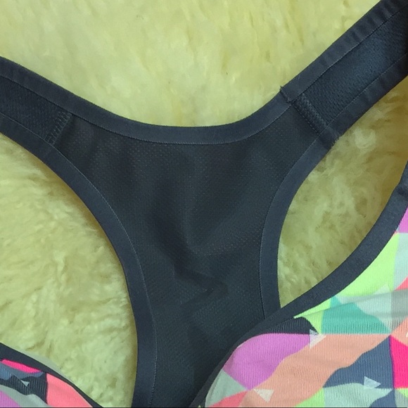 Victoria Secret X RARE Sports Bra Underwire 38DDD - Picture 4 of 8